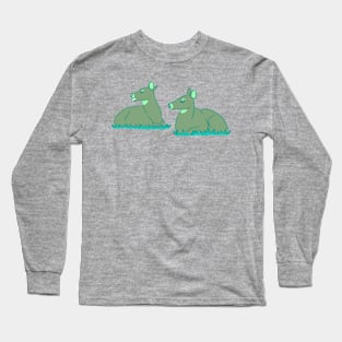 deer in the yard Long Sleeve T-Shirt